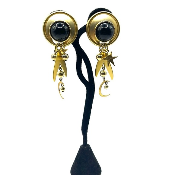 Moon Stars Celestial  Black Goldtone Clip on Earrings Gothic Vintage Unique - Picture 1 of 13